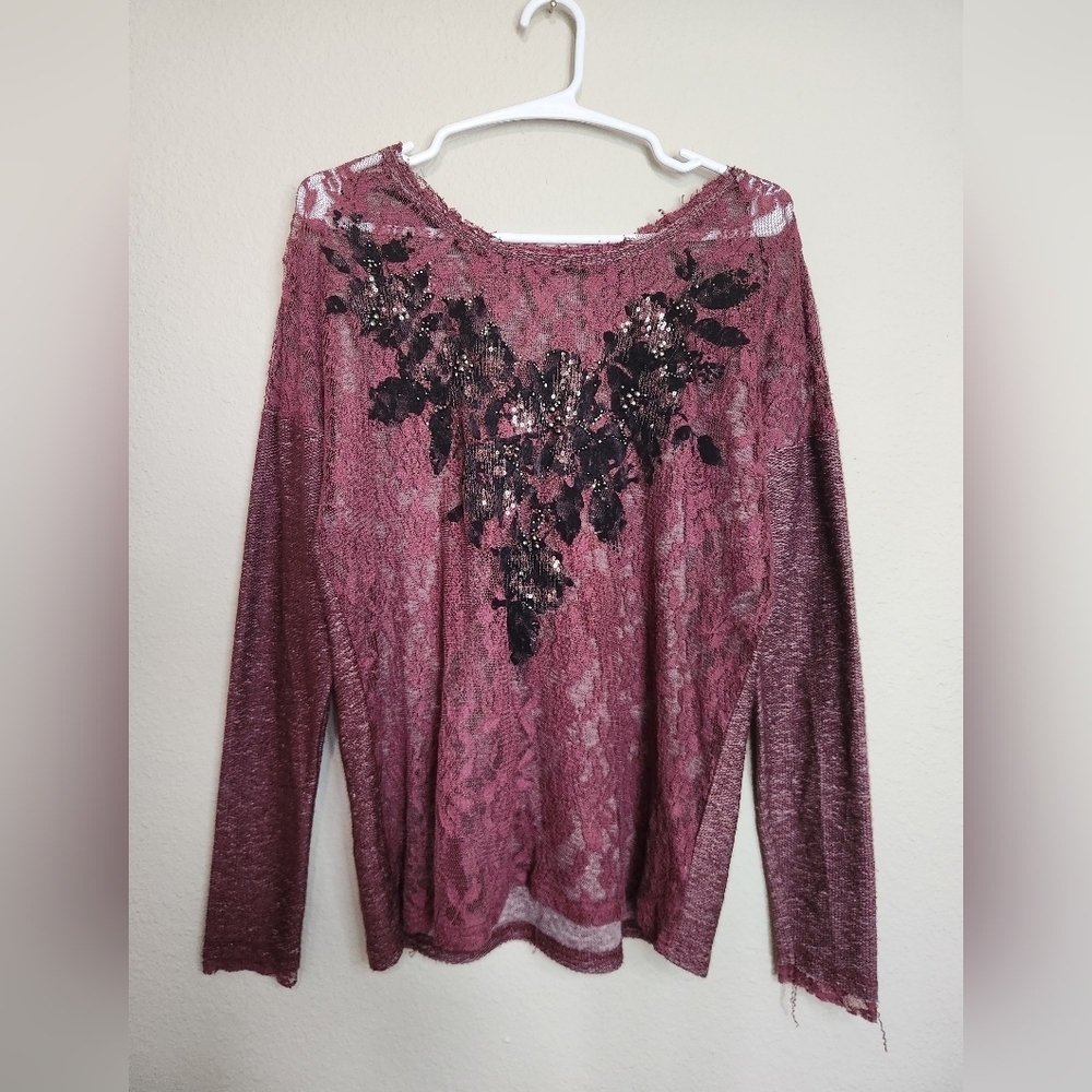 Miss Me Sheer Lace Long Sleeve Top Size Small